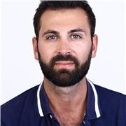 Laureato in Ingegneria Elettronica con più di 10 anni di esperienza nel settore dell'insegnamento privato impartisce lezioni private online e a domicilio in provincia di Catania. La mia metodologia ed approccio sono molto pratiche ed eseguite con esercizi
